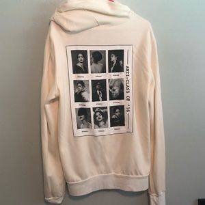 Soft Rihanna Anti - High oversized tour sweatshirt